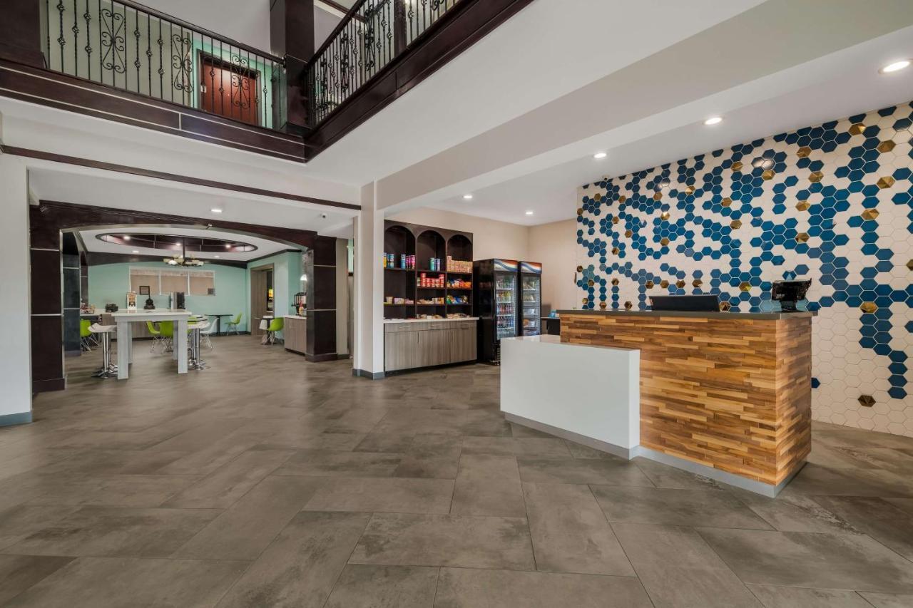 Best Western Bowie Inn & Suites Ngoại thất bức ảnh