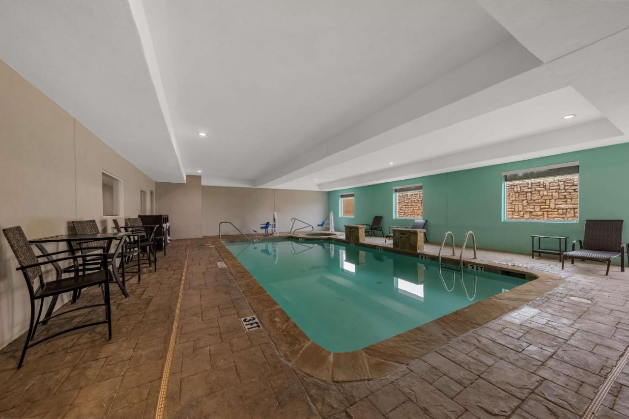 Best Western Bowie Inn & Suites Ngoại thất bức ảnh