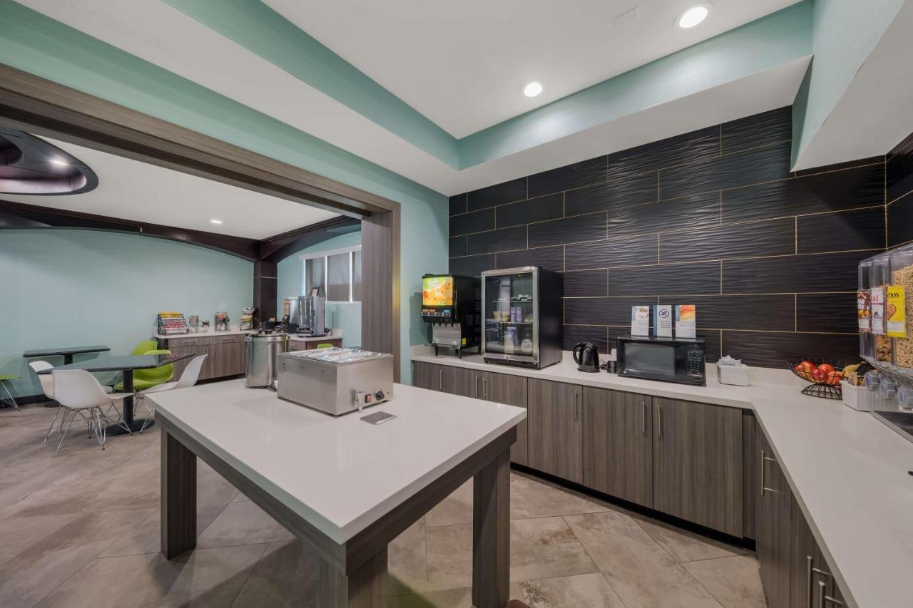 Best Western Bowie Inn & Suites Ngoại thất bức ảnh